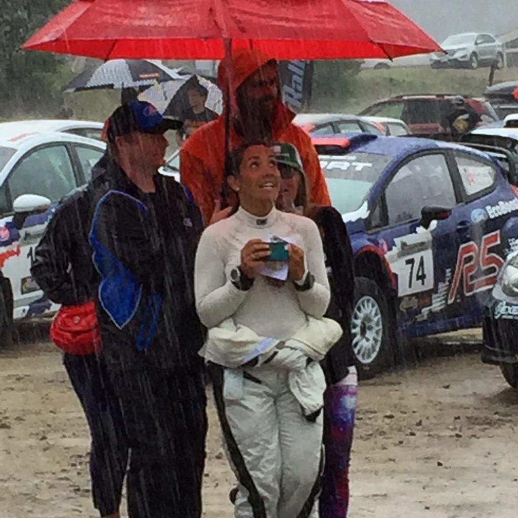 JimBeaver15's tweet photo. This sets today's tone... @ramanaL @NathalieRally #LucyBlock all ducking for cover... @Rally_America #RallyWeather http://t.co/oI7kYjtRS2