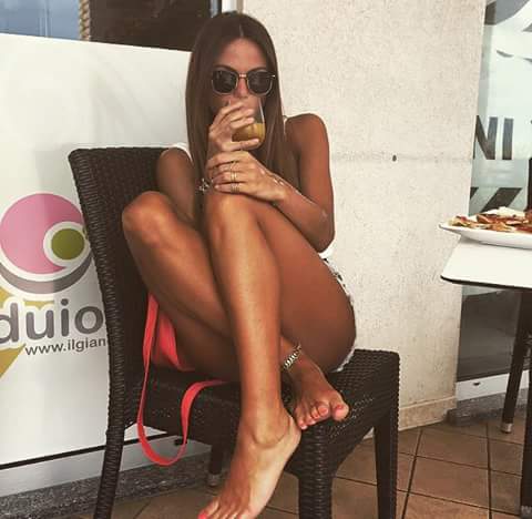 angelodedo23's tweet photo. La più #bella del reame @RSilvietta #silviaraffaele #SilviaRaffaelesultrono #Bellavera http://t.co/wqJMWHpoDt