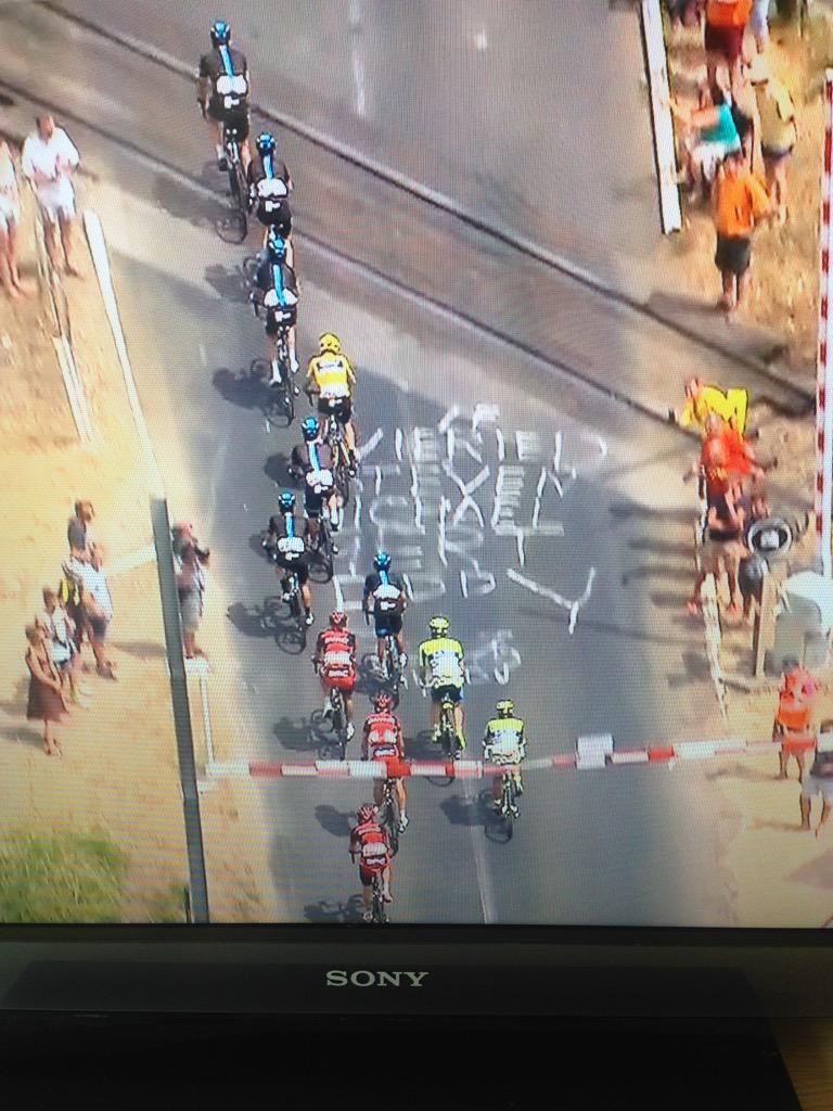 CKMpmXDXAAArpjN.jpg:large