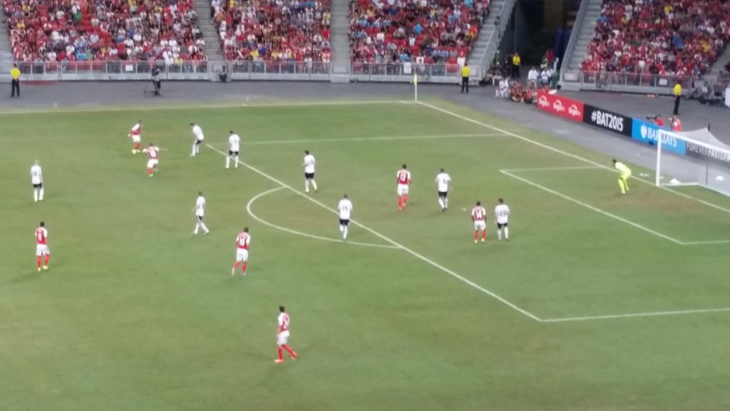 MarchSimon's tweet photo. Strong line-up for Arsenal v Everton in the BAT final. Walcott wide right. Chambers CB. #BarclaysAsiaTrophy http://t.co/wkzSUa1k7N