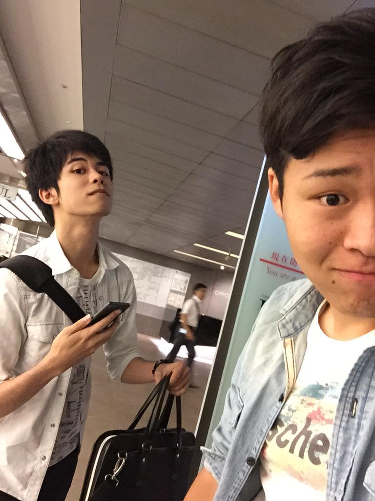 ンダホ Fischer S Twitterren フィッシャーズメンバー紹介 マサイ 主に編集 フィッシャーズの管理などをやってます 縁の下の力持ちって感じ 高身長美肌ダンスマンだね マサイがいなければフィッシャーズは始まってないからね そんなマサイをよろしく