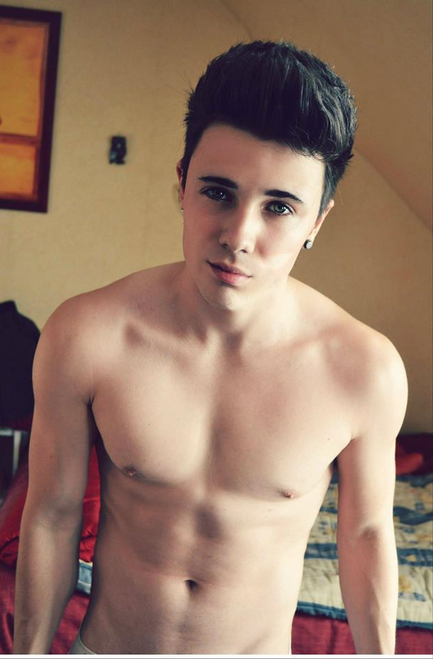 TheoSavinOff's tweet photo. vacances <3<3 http://t.co/5Lis9xVzMj