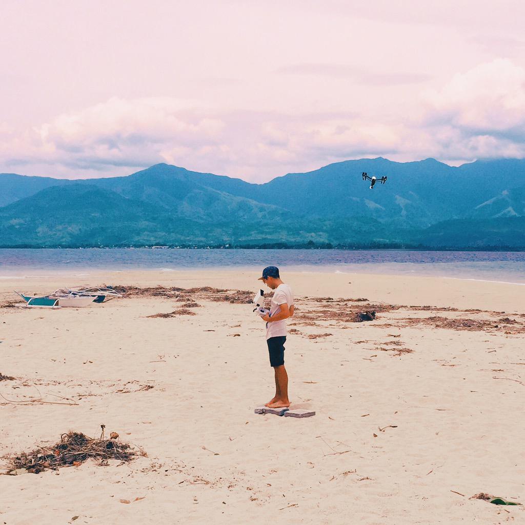 Island droning 🇵🇭🌴✈️ <a href="/DJIGlobal/">DJI</a>