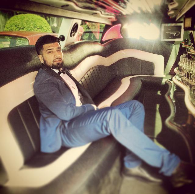 SamaBlake's tweet photo. Shaaadi mere pra di @SabiBOfficial http://t.co/u51fBg3g6f