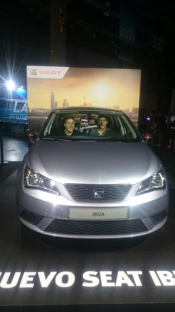 JesusFerrer97's tweet photo. #Nuevoseatibiza de Dreamhack va la cosa. http://t.co/9YBlE8GV2b