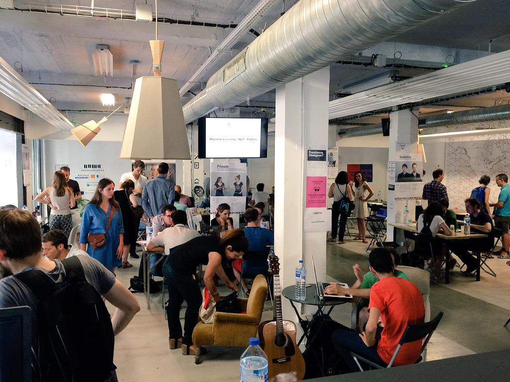 NUMAparis's tweet image. Le Startup Job Market bat son plein @NUMAparis. Candidats, on vous attend ! #jobmarket