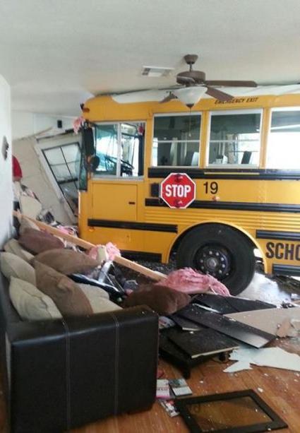 RepostWizard's tweet image. TIME FOR SCHOOL. WAKE THE FUCK UP!