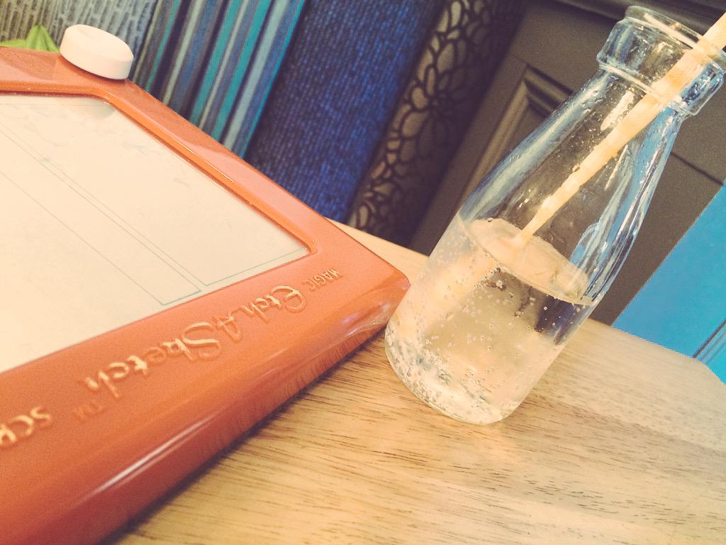 burycooper's tweet image. Drink at the @thenewcoach #daddydaughtertime #impeccableservice plus @ShipyardBrewing for me!!