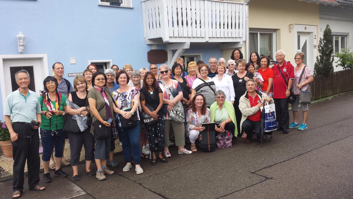 39 Pilger aus Westaustralien auf den Spuren Pater Jordans in seinem Geburtsort Gurtweil. salvatorianer.de/node/421