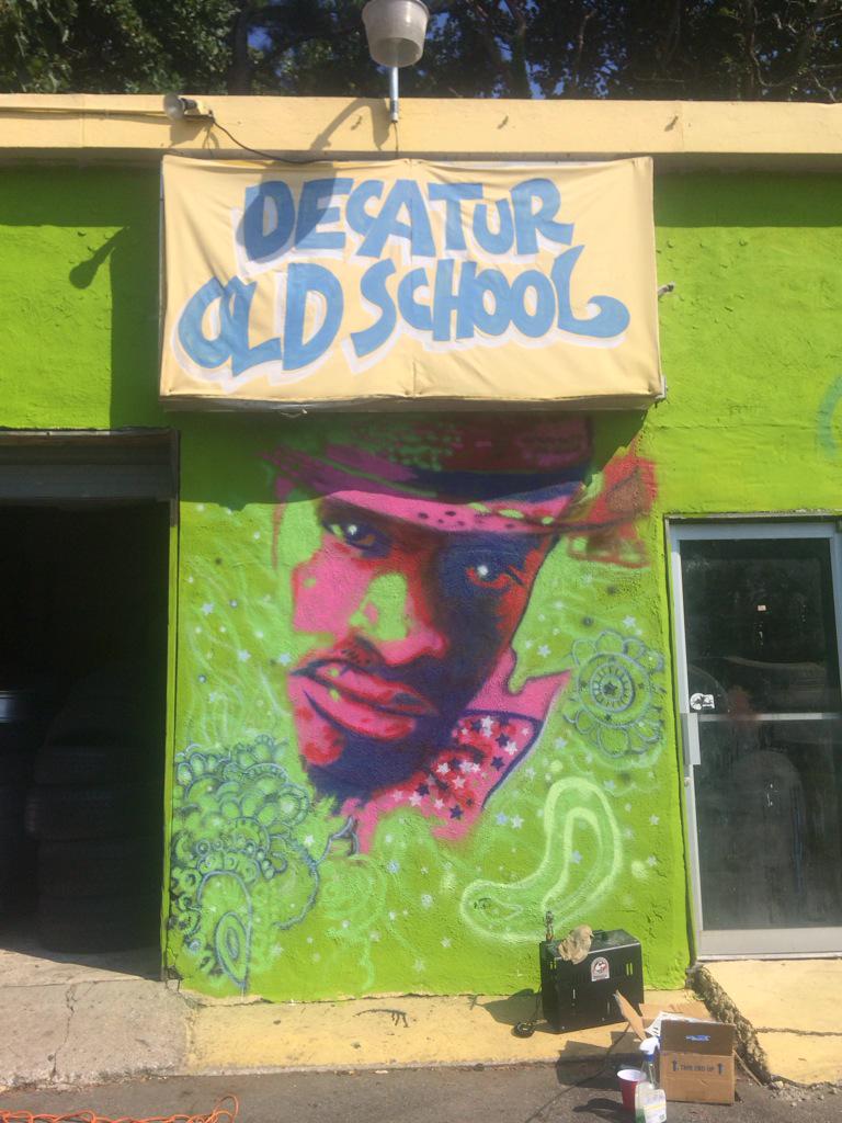 TowersDSNI's tweet photo. Community beautification project features André 3000 of Outkast at Decatur Old School Tire on Memorial Dr.  @Outkast http://t.co/hhT4BPPXdx