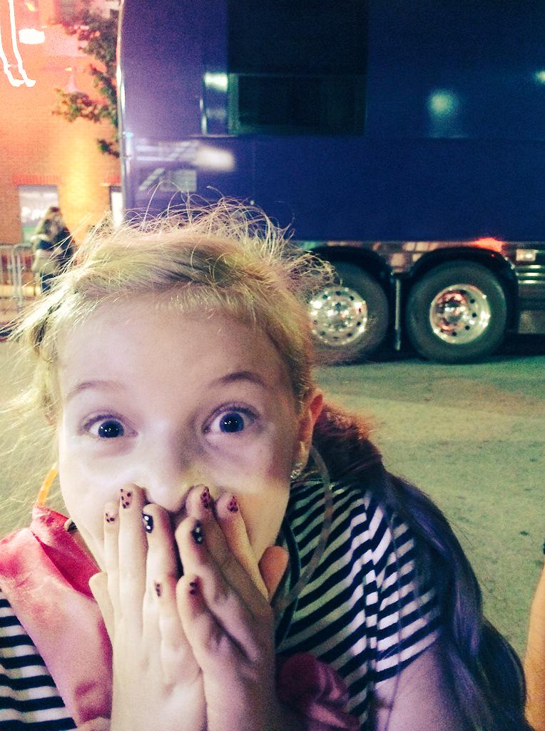 Lyss7280's tweet photo. Gianna waved to whoever was taking pics from inside the #R5 bus! She's hoping they post it! #SometimeLastNightTour http://t.co/9MuBOWXuSg