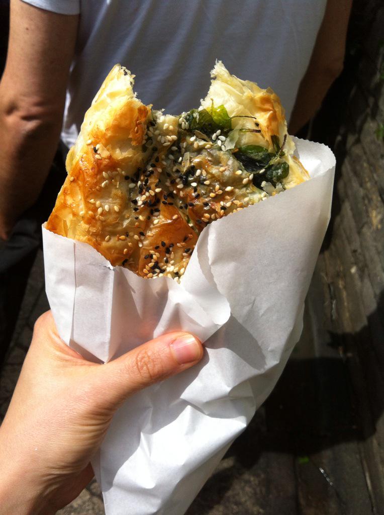 GujaratiRasoi's tweet photo. Today we tried @BalkanBites! freshly baked at @boroughmarket! With our mango lassi, perfect #veggie lunch 🍴 so good! http://t.co/WxSWuo2sOd