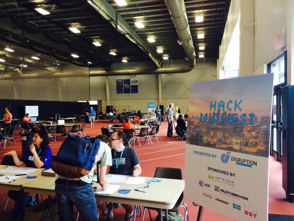 HackMidwest's tweet image. Getting set up for the day! #KC #hackMW