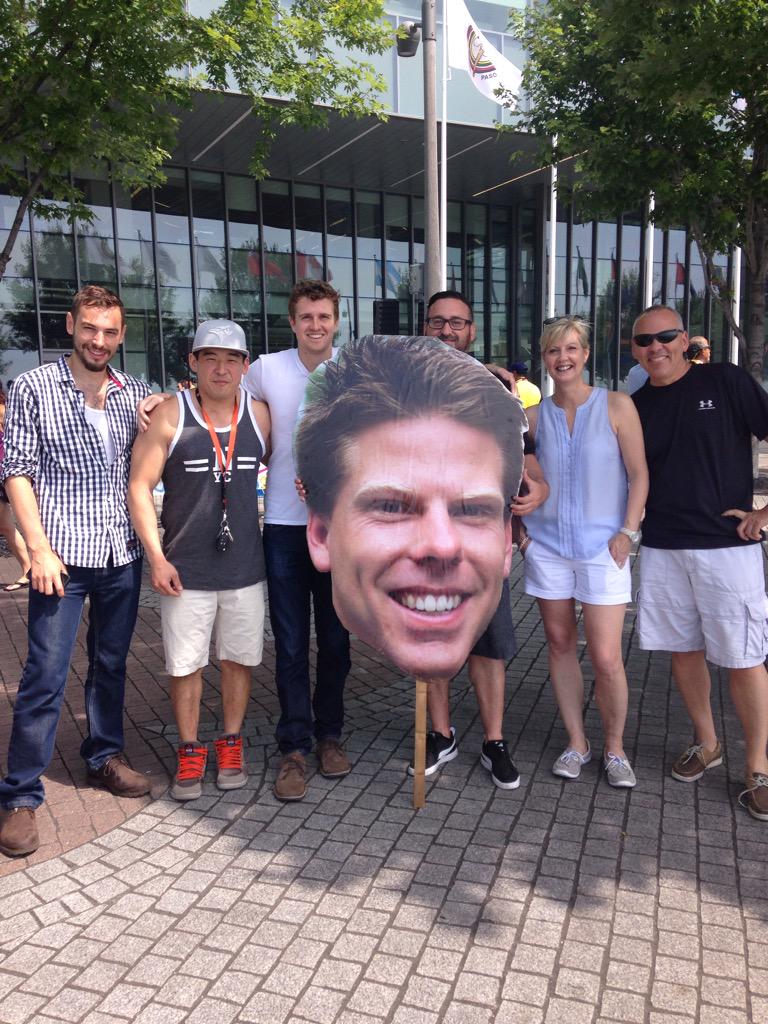 PanSail_Bravo's tweet photo. The @LeeParkhill fan club is ready to watch the sailing! #TO2015 @SailCanada http://t.co/wudgfjJbpD