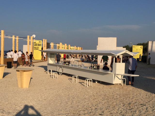 ABW's White Limo from <a href="/Museo_MAXXI/">MAXXI</a> to the Marzocca's beach for the wonderful Demanio night <a href="/yoshitsukamoto/">yoshiharu tsukamoto</a> <a href="/mappelab/">mappelab</a>