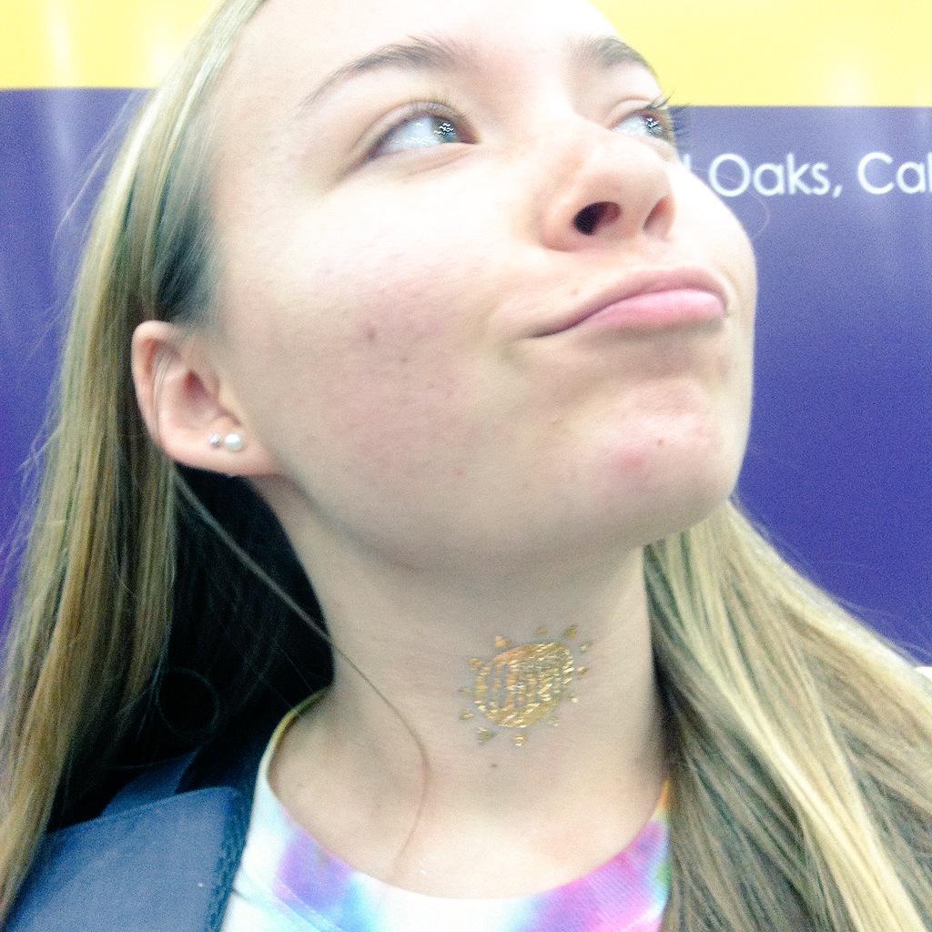 We love enthusiastic people like Jackie! Together we #proclaimcommunity at #riseupelca #riseupclu