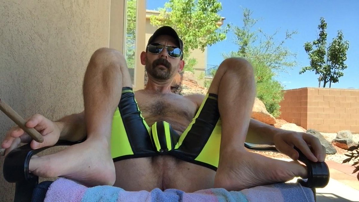 stacheman76's tweet photo. naughty weekend http://t.co/Dw4jO1QjAg