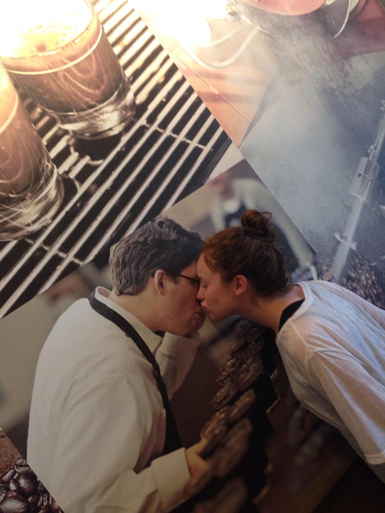 MyBaeTweets's tweet photo. Casually kissing Bae http://t.co/tRp4R6sEg3