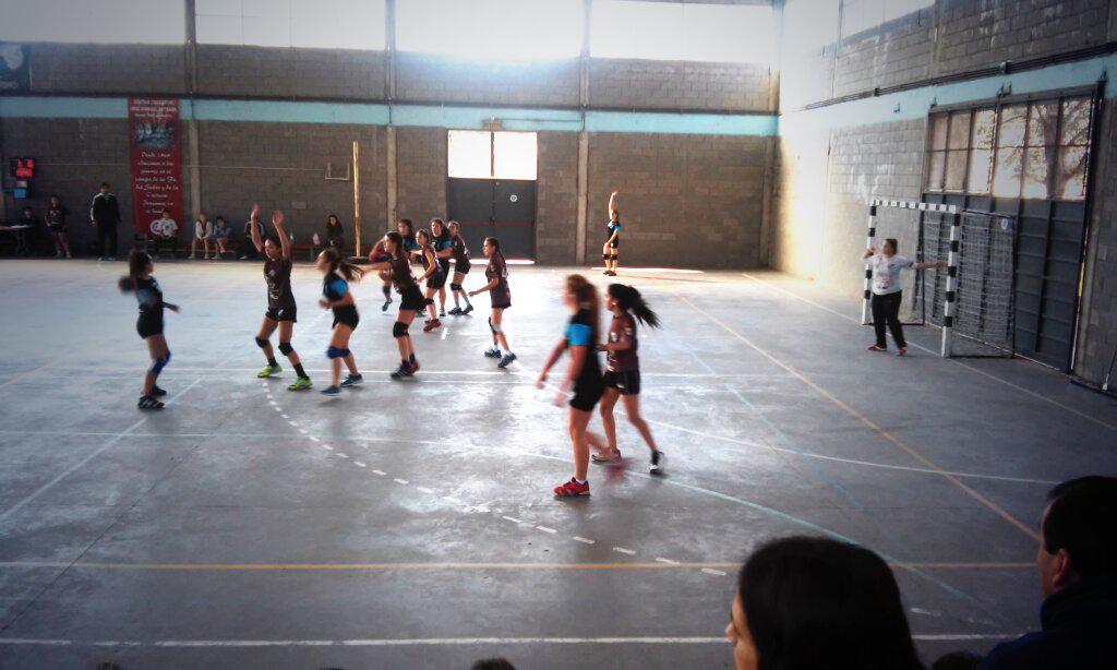 Continua la joranda en el colegio Estrada por la Copa Femebal frente a Platense B