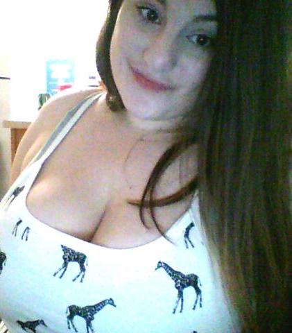 Oh hi there. http://t.co/qdgAnQhqea<a href="/tag/camgirl"class="tags"><span>#camgirl</span></a><a href="/tag/manyvids"class="tags"><span>#manyvids</span></a>