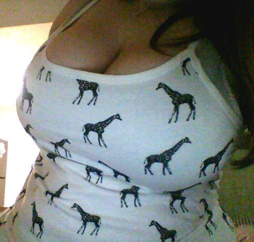 Oh hi there. http://t.co/qdgAnQhqea<a href="/tag/camgirl"class="tags"><span>#camgirl</span></a><a href="/tag/manyvids"class="tags"><span>#manyvids</span></a>