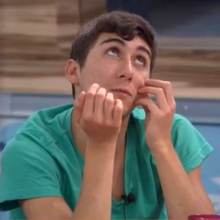 VnusKallipygos's tweet photo. @Da'@DayDaVonne_bb17  Jason wondering what would MommaDay do? #GetChurLife #599 #DoItForDay #TeamDayson  #bb17 #bblf http://t.co/pTooZgFgNb