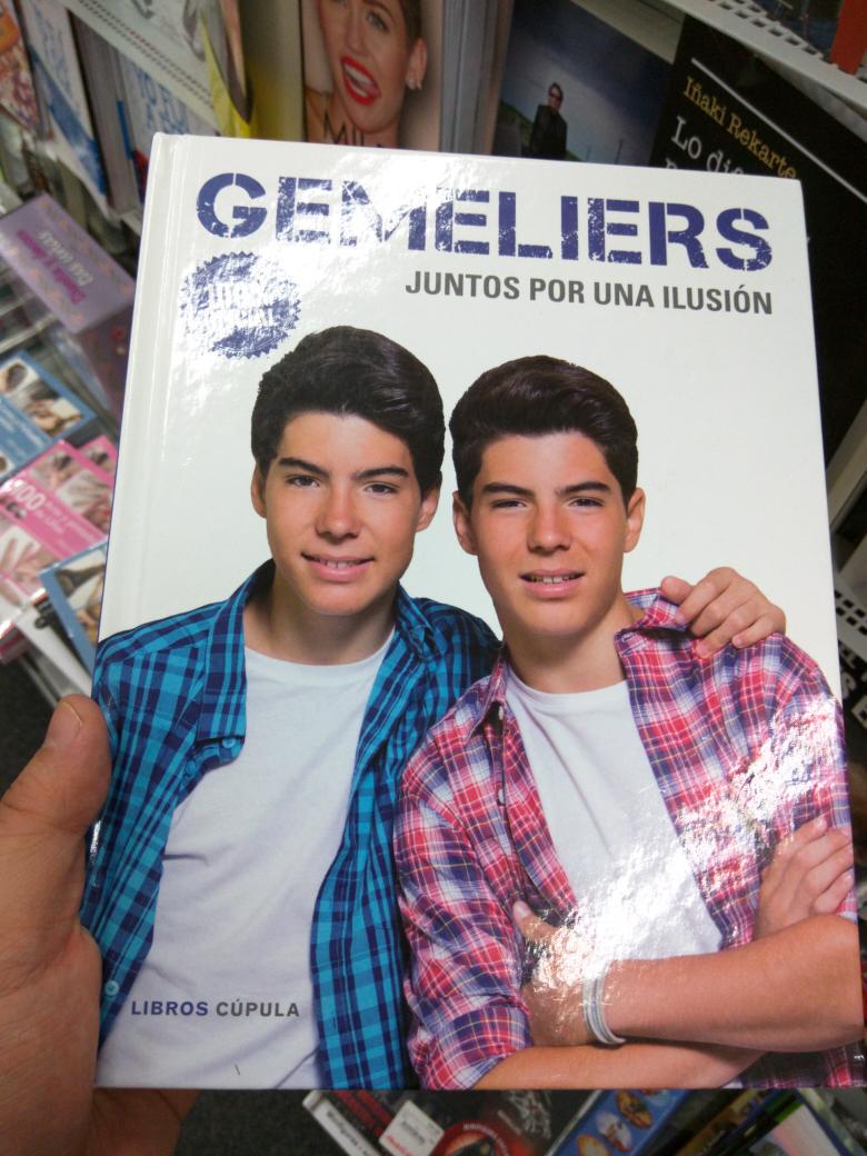 EvilAFM's tweet image. Dios tanto tiempo buscando el libro...