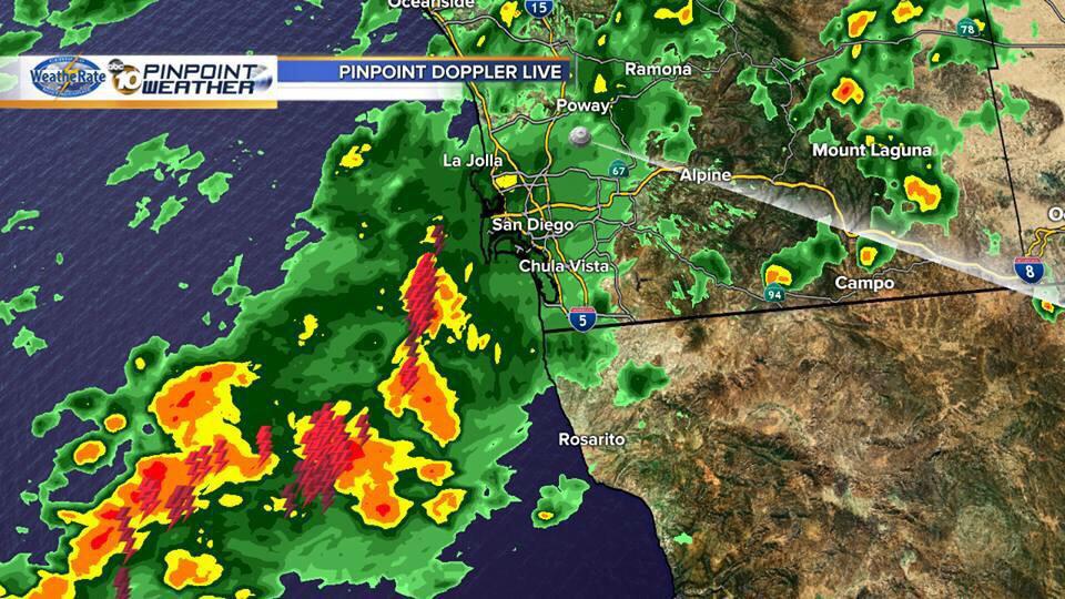 KristenKeogh's tweet photo. Lightning within 10 miles offshore- avoid beaches. If you are there now, seek shelter. http://t.co/XKAAJFvsDw