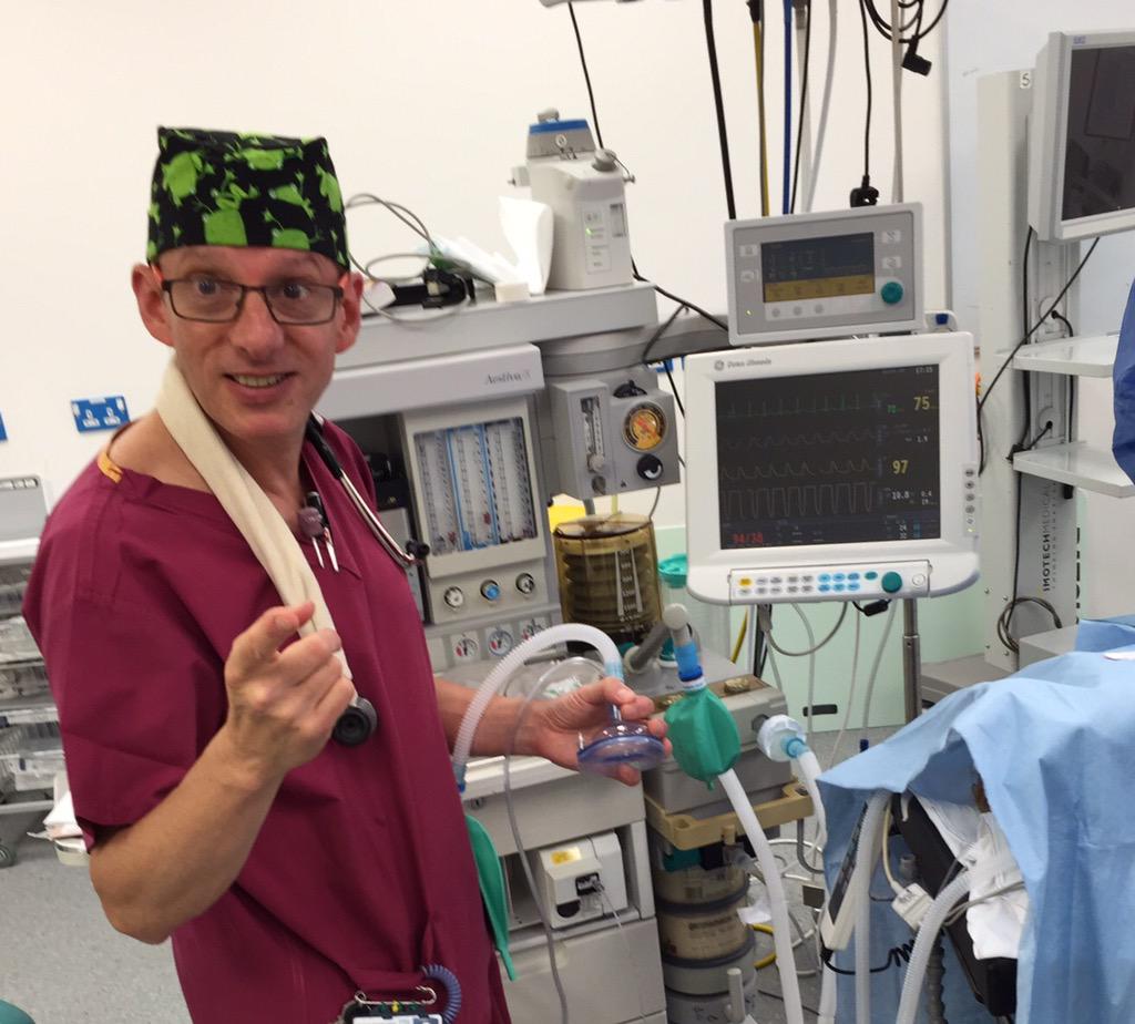 psegar's tweet photo. #ImInWorkJeremy   I'm here Jezza, where are you? http://t.co/95FhP6iBbh