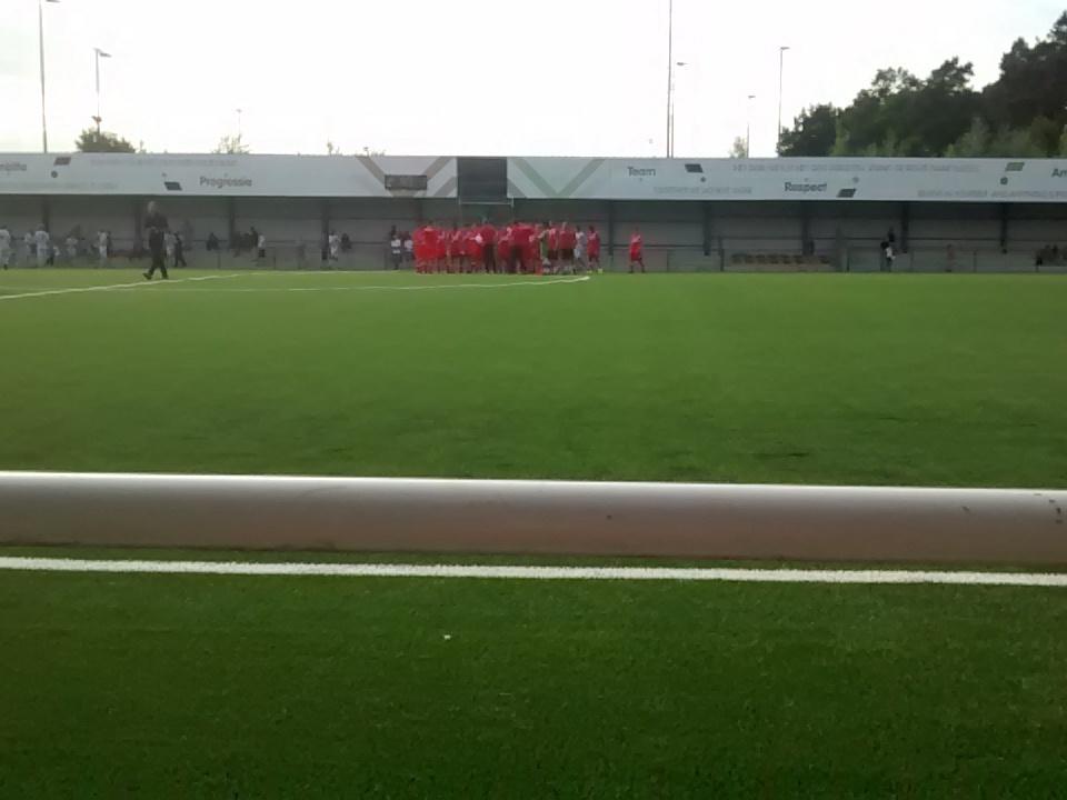 OHasjEl's tweet photo. Beloften winnen met 2-1 van KV Mechelen. Mooi resultaat na een geslaagde dag #OHLFandag http://t.co/Xu78enLQn6