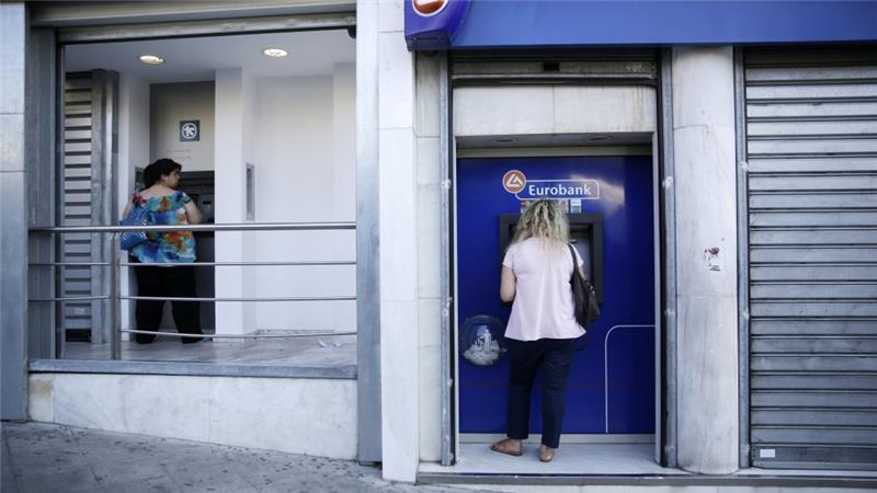 AJENews's tweet image. Greeks will now be allowed to withdraw 420 euros per week aje.io/7lrb