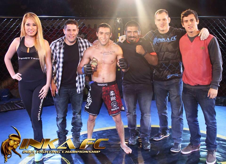 LDapello's tweet photo. FAMILIA @ivanpitbullperu @INKAFC @BenReiterMMA @mantrajiujitsu http://t.co/3o4mE8y0Fn