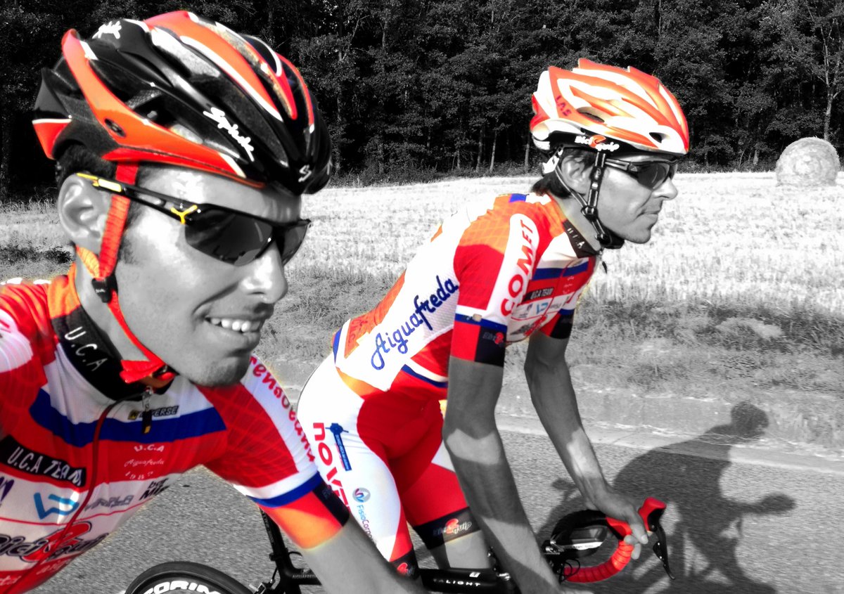 gpconill's tweet photo. @RogerFDJ Un plaer compartir pedalades per escalfar i preparar motors per #LaRutaMinera Molta Sort Crack! #UCATeam http://t.co/sWZh5RmrvS