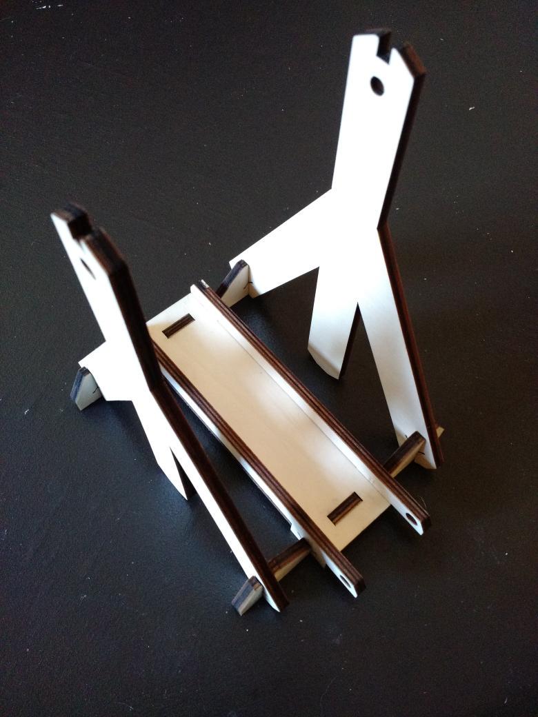 thingswithdaddy's tweet image. Built our @TinkerCrate trebuchet today! Review will be up on the blog early next week.