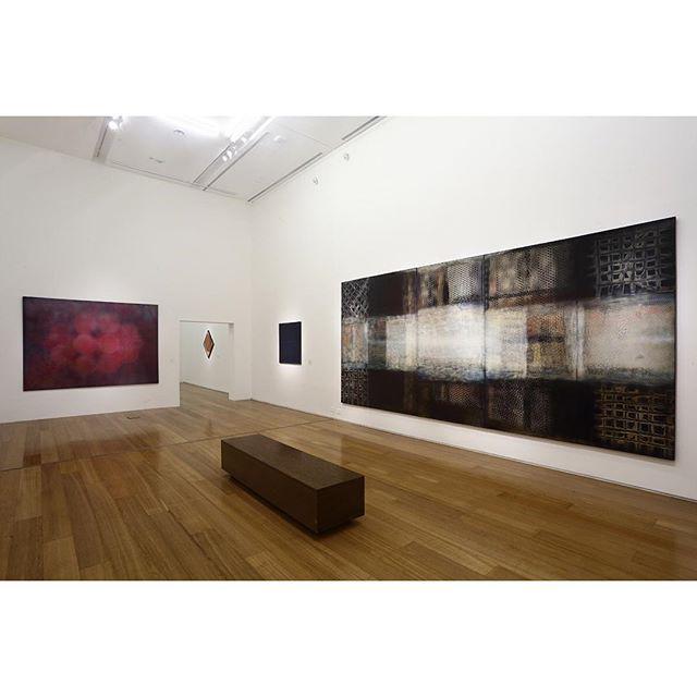 museomalba's tweet photo. Polesello reúne 120 obras, entre las que se destaca Signos de arena (1960/6), un mural de … http://t.co/GIx7WzZwUK http://t.co/F2GHXDw7bi