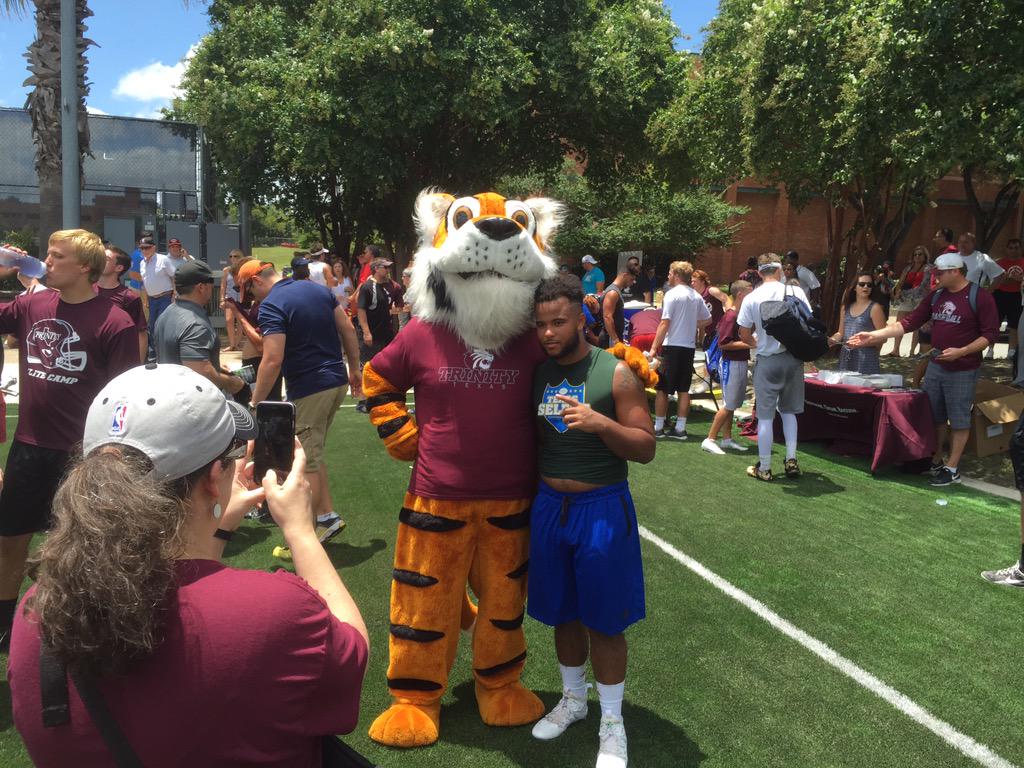 charbwhite's tweet photo. #trinity_u football camp with Penn and Northwestern and Trinity University and 260 athletes + Leeroy http://t.co/MqTFCOuz9G