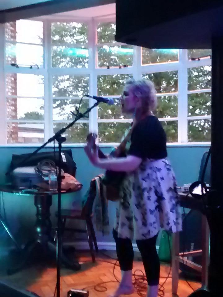 AcuteSoundUK's tweet photo. Jenna Marya at @TheRichmondChi NOW!! http://t.co/13O3bpon3K