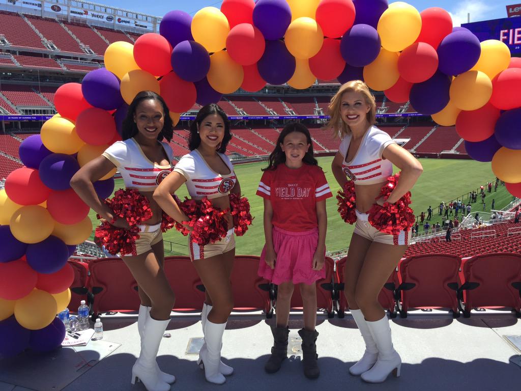 JShoomashea's tweet photo. #YodelFieldDay http://t.co/rLXQONJYyj