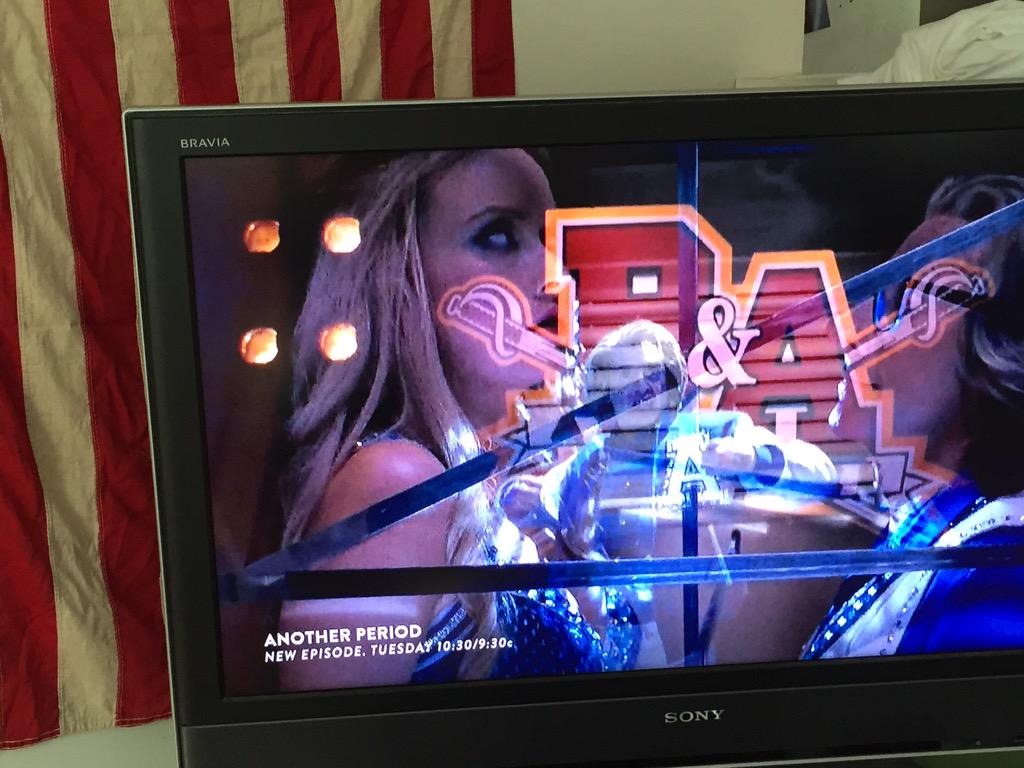 APPLESToNEPiX's tweet image. Love this #overlay:
#OliviaWilde in the #SwordBox,
w/B&amp;amp;A, #ghost #SteveBuscemi,
&amp;amp; the #FlagStripes behind as contrast