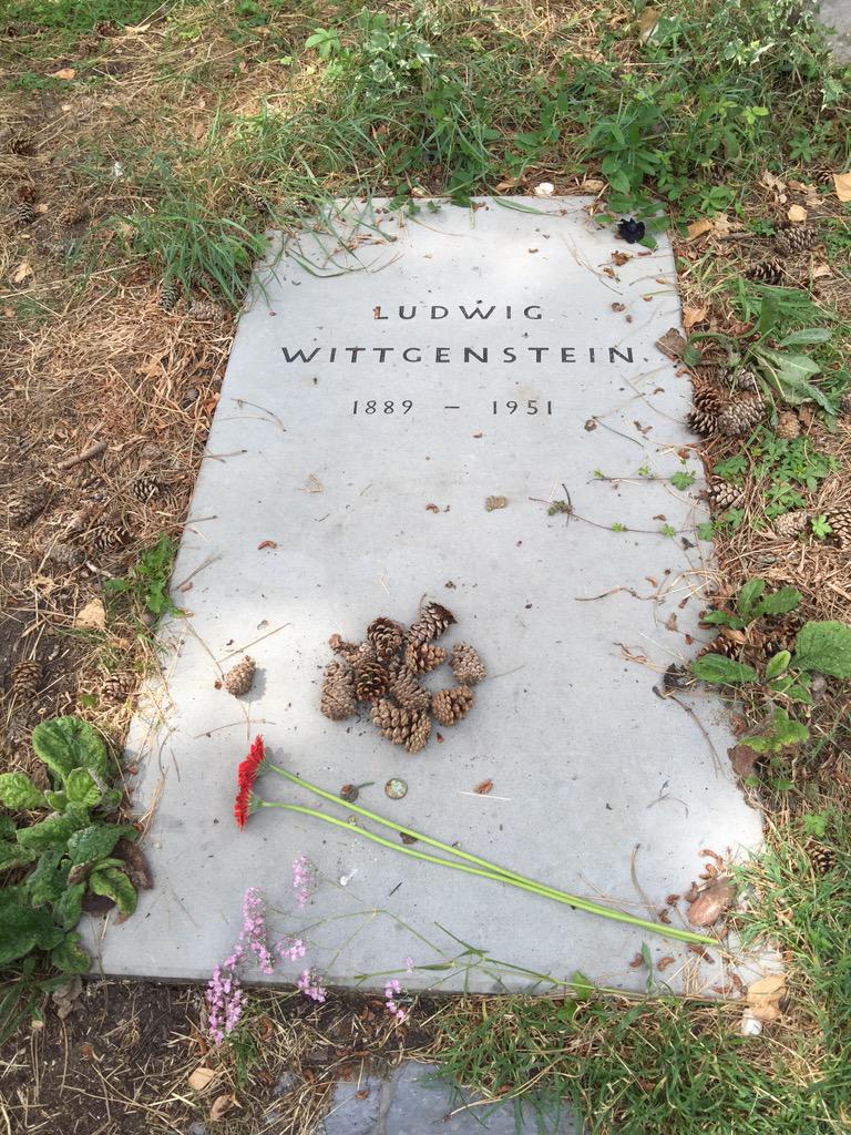 juanre's tweet image. A neighbor has taken me to Wittgenstein's tomb. I'd have never found it by myself, despite being near our home.