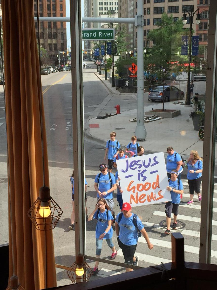 emmebert's tweet photo. All day. #RiseUpELCA http://t.co/nzwgpzYx0f