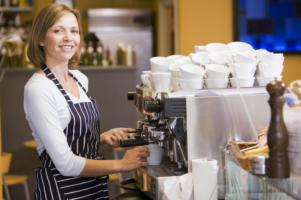 LogosFacil's tweet photo. Abriu uma cafeteria e não possui uma logo? Confira nossas dicas... #cafeteria #logo http://t.co/0YKuRYJhbc http://t.co/jUfOXc3MF6