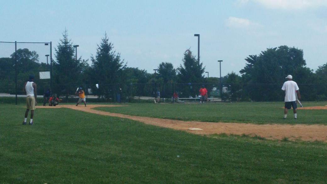 BaltimorePolice's tweet photo. Here at the Northwood Baseball League Community Day #BPDNED officers are enjoying the sun and some baseball! http://t.co/MtQnY50B5q