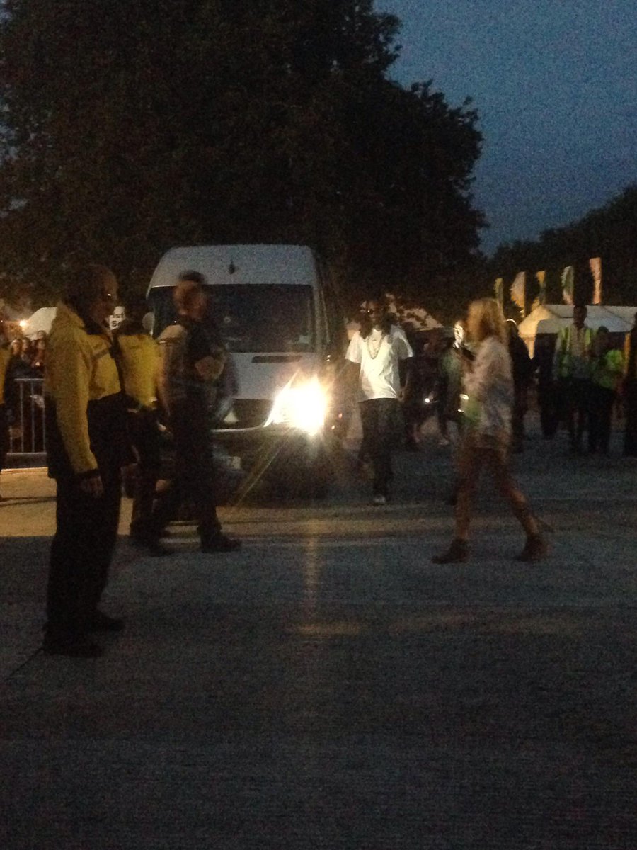 Moment before Snoop Dogg headlined Main Stage <a href="/LoveboxFestival/">Lovebox</a> #Lovebox2015