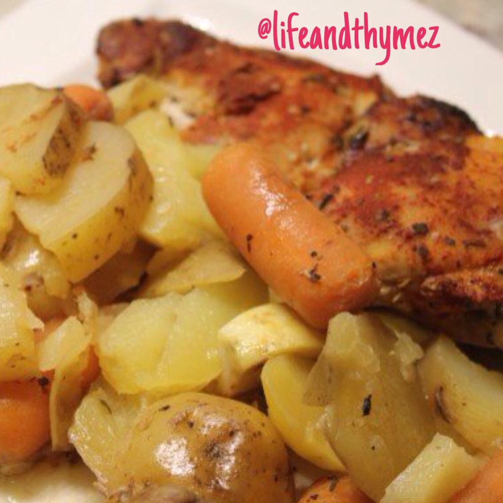 LifeAndThymez's tweet image. #slowcooker #recipe for chicken thighs with carrots and veggies is now live on lifeandthymez.com! #lowfodmap