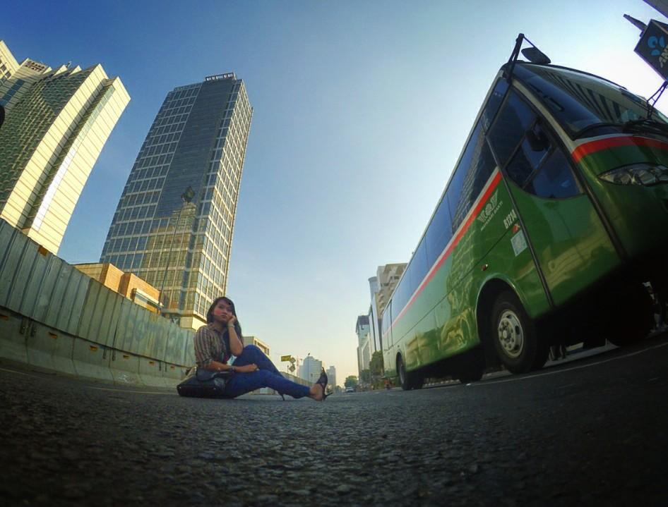 EvanSatyr's tweet photo. @fotografernet #jakartasepiX http://t.co/Y6ZFWkpk5Z