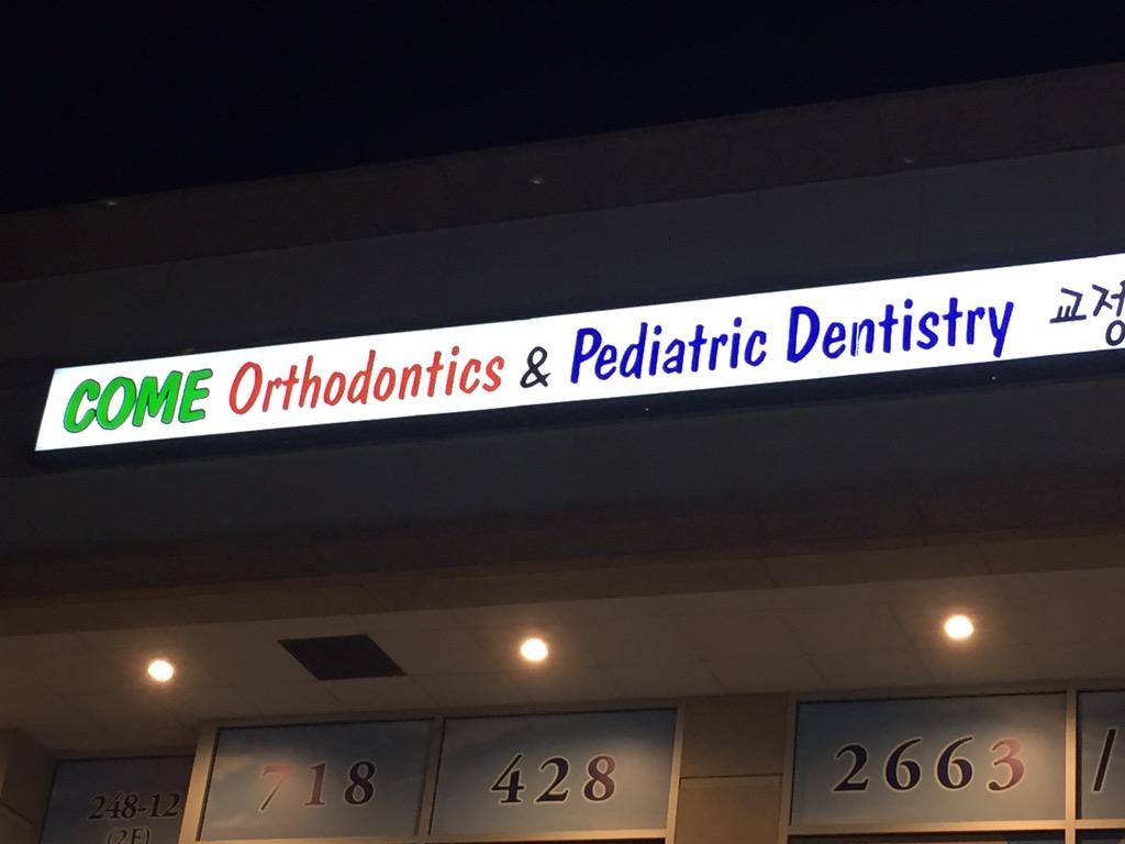 Poor name choice for the dentist. Especially if you're gonna be laying there with your mouth open 😂😂😂😂