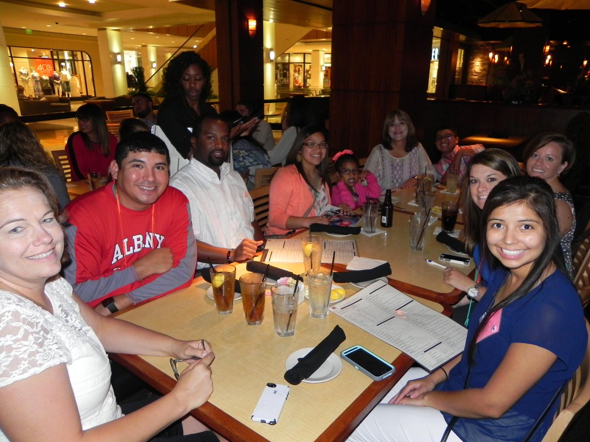 Texan_AT's tweet photo. Fantastic to see so many @tarletonstate SportsMed alumni at the #SWATA2015 conference! #TSMFamily
@tarletonprez http://t.co/f4nJsumB8b
