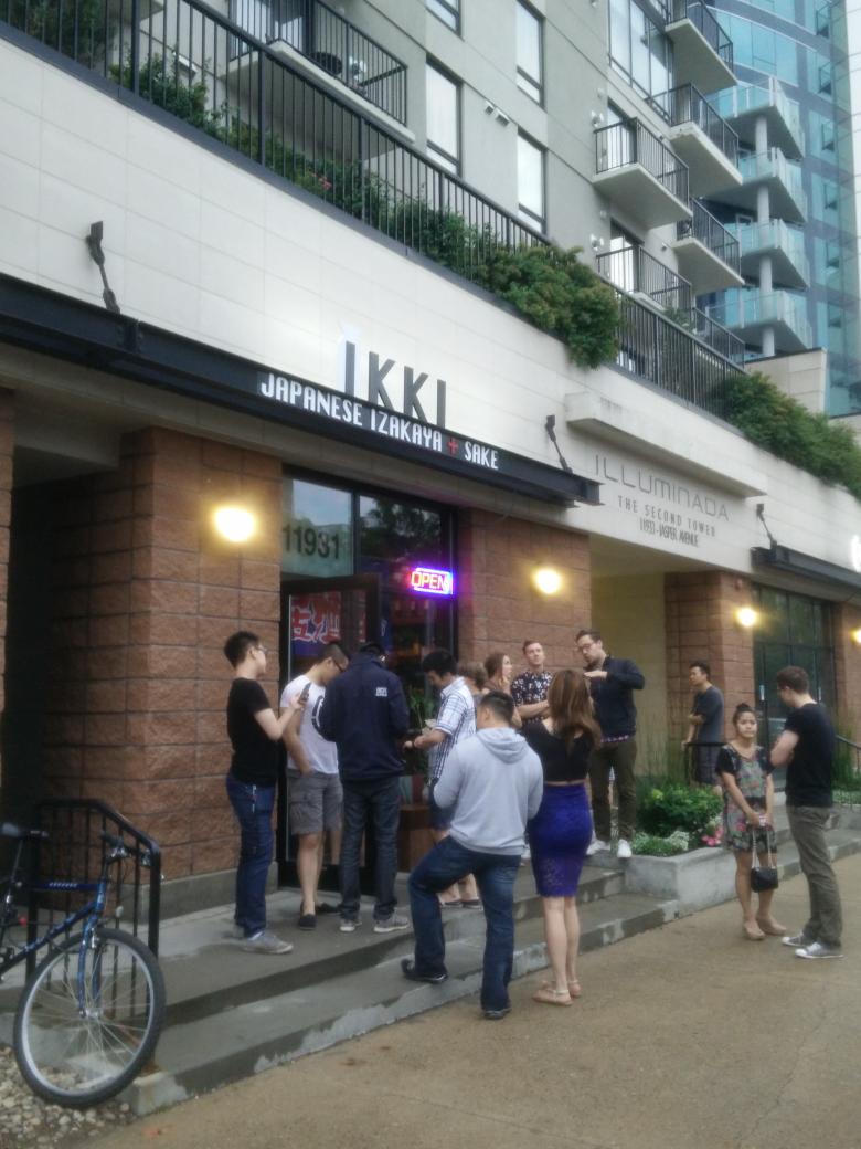SakeGamiCorp's tweet photo. Big congrats @ikkiyeg for the grand opening!  #sake http://t.co/b6jAyP2ZwQ