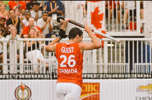 Markajp19's tweet image. 8-1 win, a #RedCaribou sighting, plus 4 goals for my roomie @ghg_07. Not a bad Saturday night for the @FHC_MNT boys!